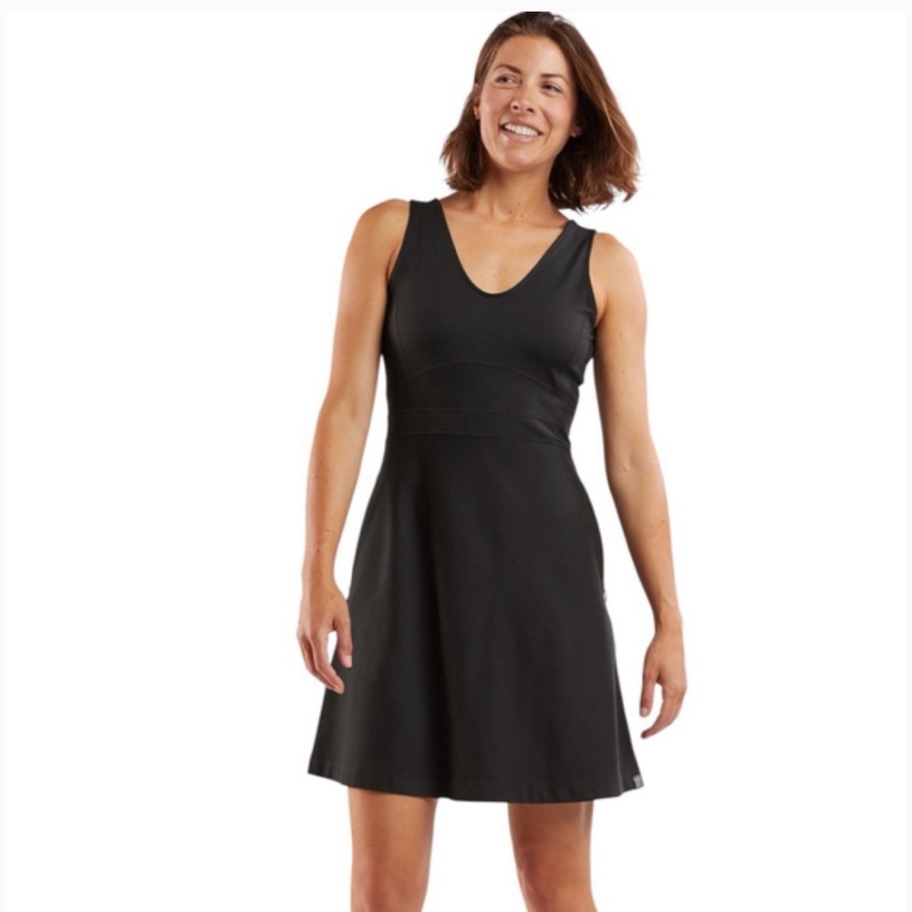 Title Nine Dream V Neck Dress